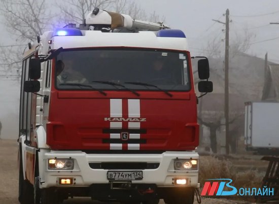 За сутки в Волгоградской области огонь повредил пять автомобилей